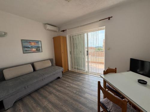 Gambar di galeri bagi Apartment Makarska M&I, FREE PRIVATE PARKING di Makarska