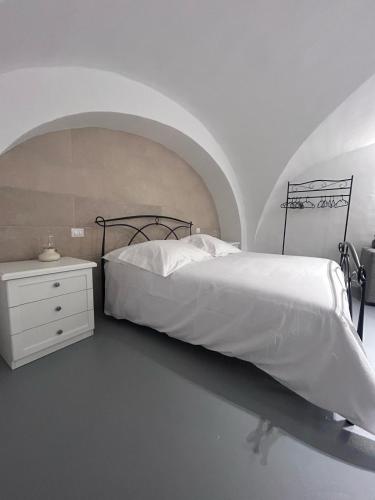 White Dome Retriet photo 28