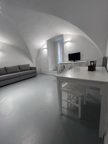 White Dome Retriet photo 23