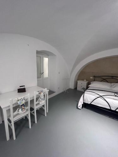 White Dome Retriet photo 27