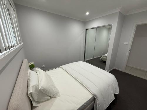 Cama o camas de una habitación en Modern Luxury with Nature