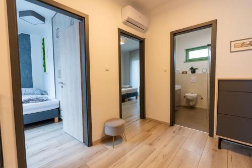Koupelna v ubytování Jókai Apartman