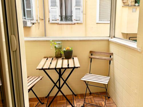 RomeAsYouLike-Esquilino Apartment N 86