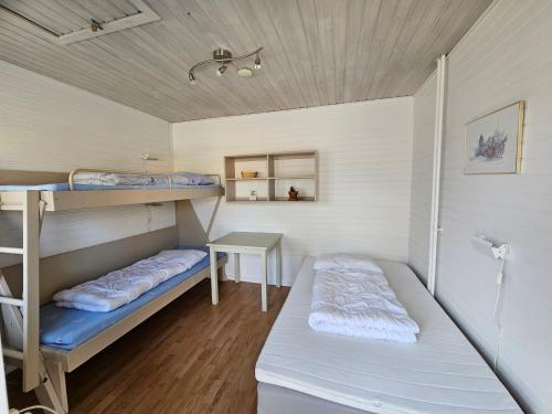 Una cama o camas en una habitación de Danhostel Stevns Klint