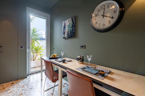 CENTRAL STATION - Exclusive 2 Bedrooms Apartment