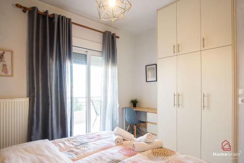 PK Luxury Apartment by Homebrain