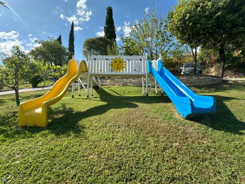 Ο χώρος παιχνιδιού για παιδιά στο Agriturismo Case al Sole