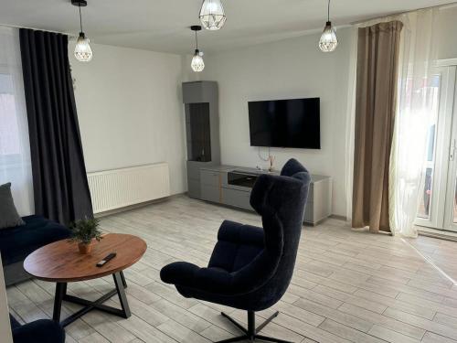 Fotografie z fotogalerie ubytování Stylish 2-Bedroom Apartment v destinaci Floreşti