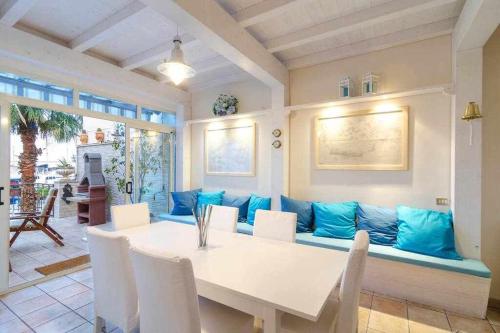 Χώρος καθιστικού στο Casa delle Zammare Fronte mare centro storico