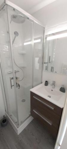 Studio Cosy proche Carlone, balcon