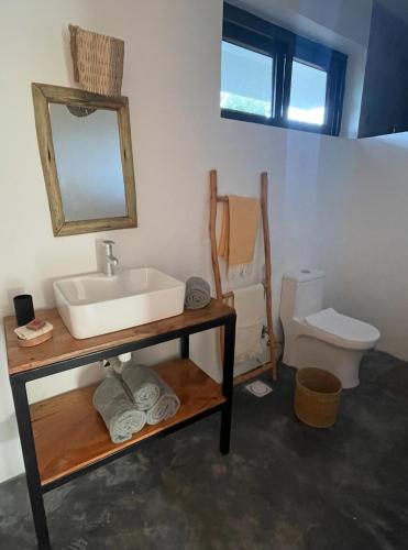 Koupelna v ubytování Palmera Zanzibar Eco Boutique Hotel