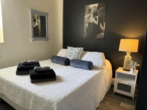 Katil atau katil-katil dalam bilik di Max NY VIEW 5 Apartment Combo Sleeps 60 15 Mins to NYC