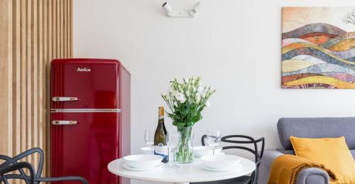 Prestige Red z basenem