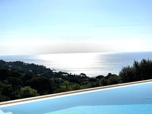 Villa La Vigie l Pool & Sea l Shellter Rentals