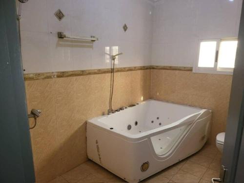 Fotografie z fotogalerie ubytování Luxury duplex v destinaci Bingerville