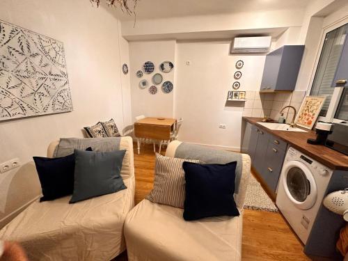 Casa Thisseos, Aristotelis Apartment