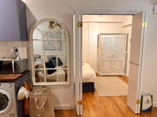 Casa Thisseos, Aristotelis Apartment
