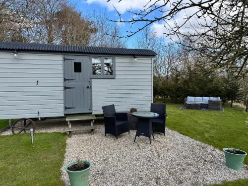 Κήπος έξω από το Greatwood Shepherds Hut