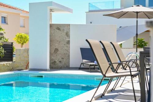 Smash B - Apartment with Private Pool