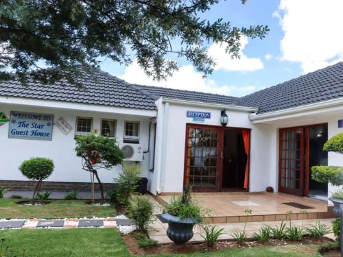 a guest house at the stop guest house at The Star Guest House in Witbank