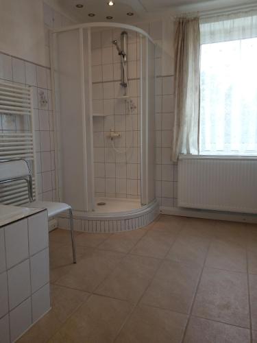 Koupelna v ubytování Wohnung In Hänichen Mit Garten