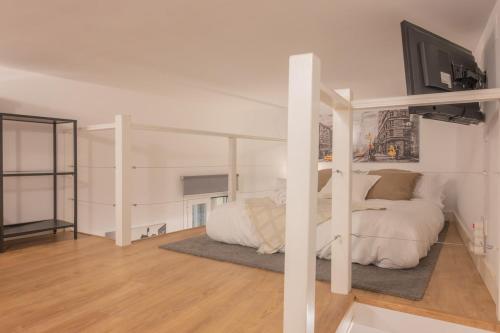 Modern, temporary, and practical apartment in Chamberí VAR120
