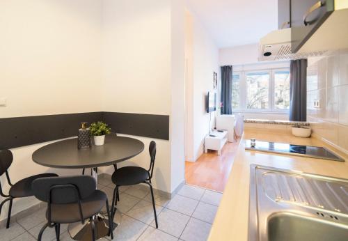 Barbara - Peaceful Apartment with Parking