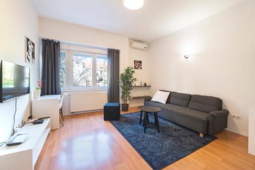 Barbara - Peaceful Apartment with Parking