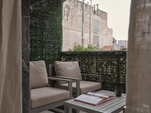 Stylish Elite 2bd apt in Kolonaki