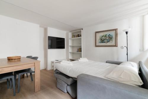 Solari - California - Loft con Soppalco