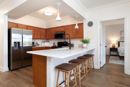 Nhà bếp/bếp nhỏ tại Knox Hideaway 2 miles to Market Square