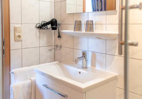 Koupelna v ubytování Pension Haus Monika