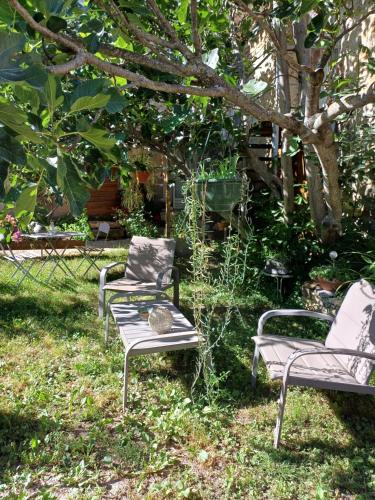 Zahrada ubytování chambre dans ferme provençale