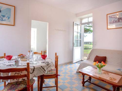 Holiday Home Rose-May by Interhome