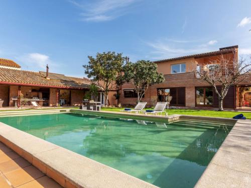 Holiday Home Villa Chantal by Interhome