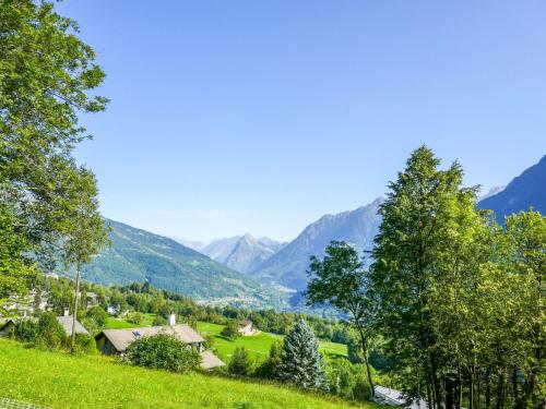 a view of a valley with mountains in the background at Holiday Home Casa Jolli by Interhome in Semione