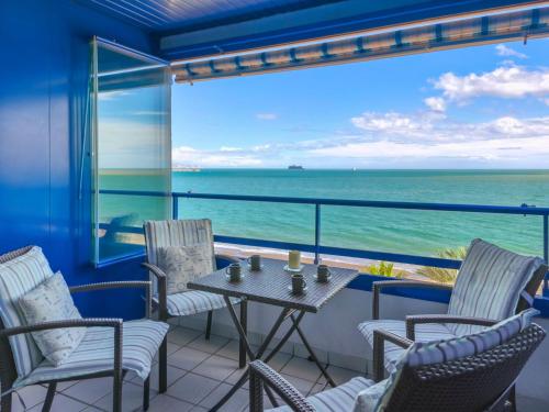 Apartment Malaga Pacifico by Interhome