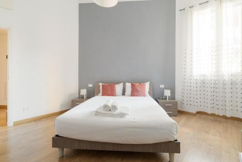 GuestHost - Modern & Cozy Apartment in Milan x4