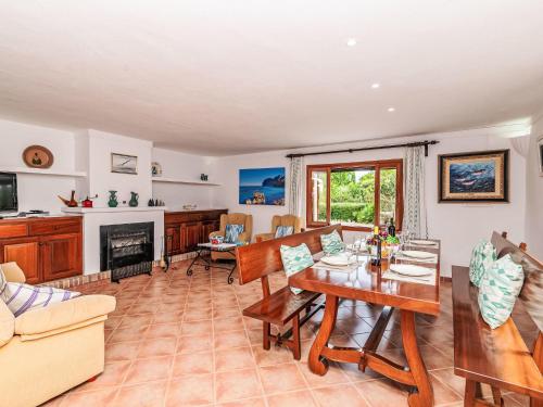 Holiday Home Villa Colonya Jaume by Interhome