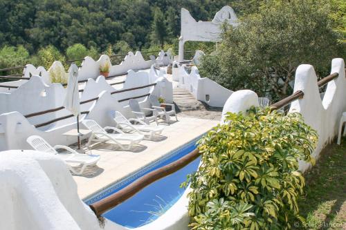 Kolam renang di atau dekat dengan Soles Blancos Serranita