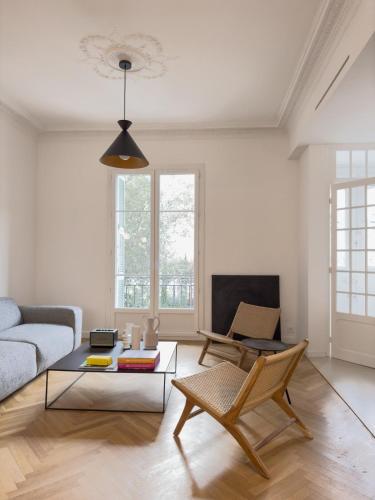 Nice Cote d'Azur jardin parking 6 pers luxe