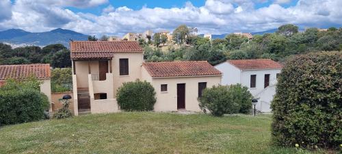 Appartement accès piscine collective Porticcio 2 personnes