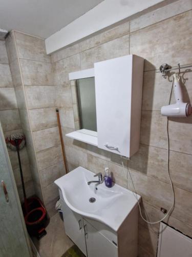 Luxurious Flat tesisinde bir banyo