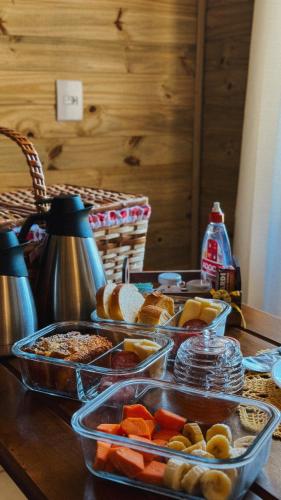 Makanan di atau berdekatan perkhemahan ini