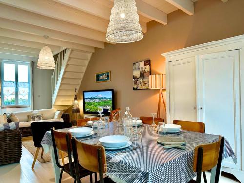 Photo de la galerie de l'établissement Agréable Maison Typique Fourasine - Hyper Centre, à Fouras