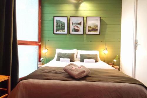 Posteľ alebo postele v izbe v ubytovaní Appartement cosy cœur de station