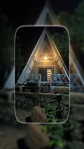 El edificio en el que está el resort