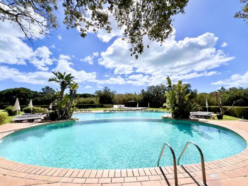 Albufeira Balaia Golf Vilage 7 With Pool by Homing