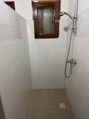 Vonios kambarys apgyvendinimo įstaigoje Stash House