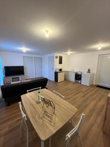 L inattendu Le Creusot Le Breuil appartement 2 chambres proche gare tgv